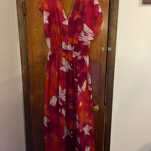 Women’s Red Floral Maxi Dress with V-Neck
